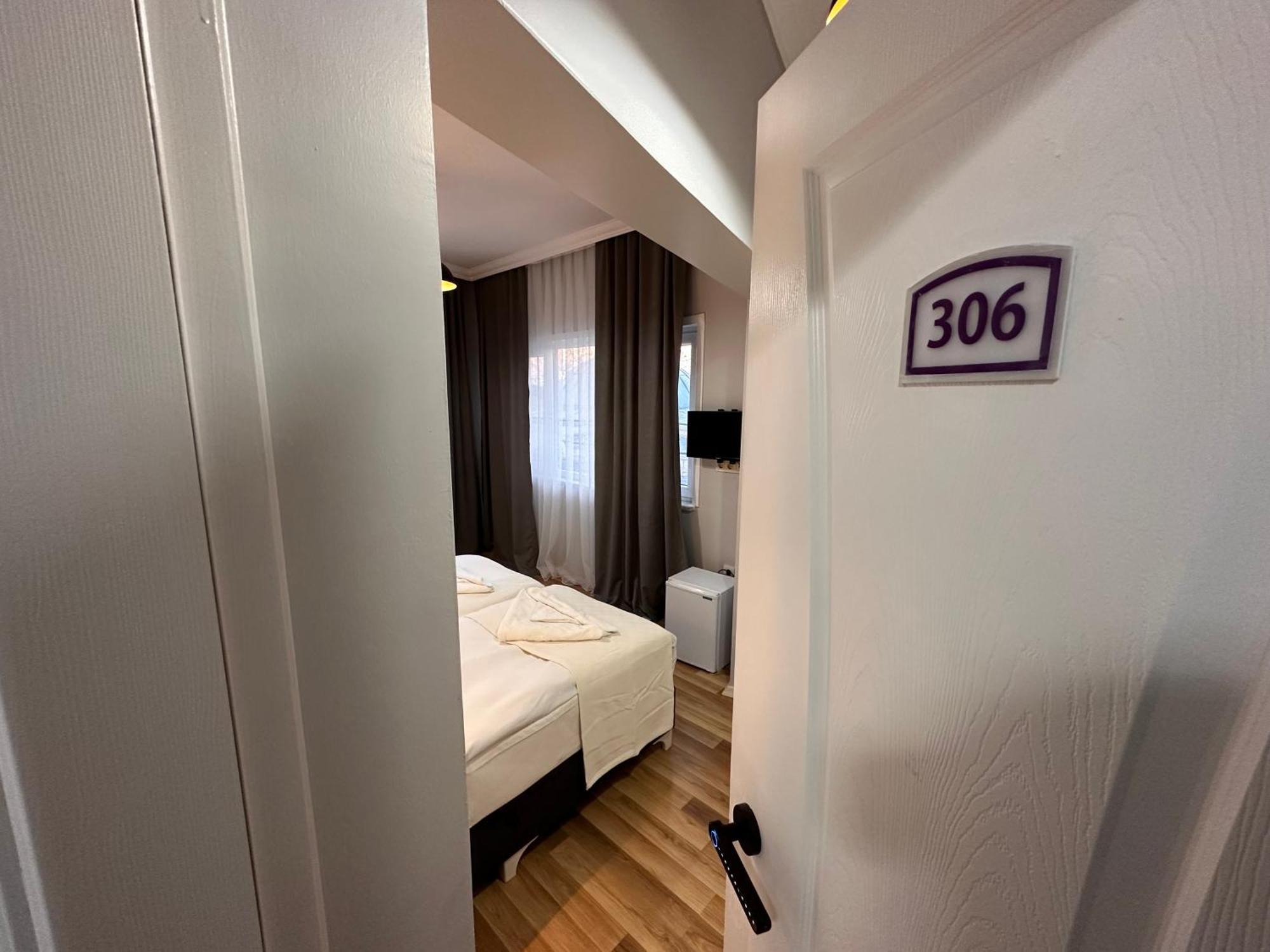 Asparagus Hotel & Suites Old City Istanbul Exteriör bild