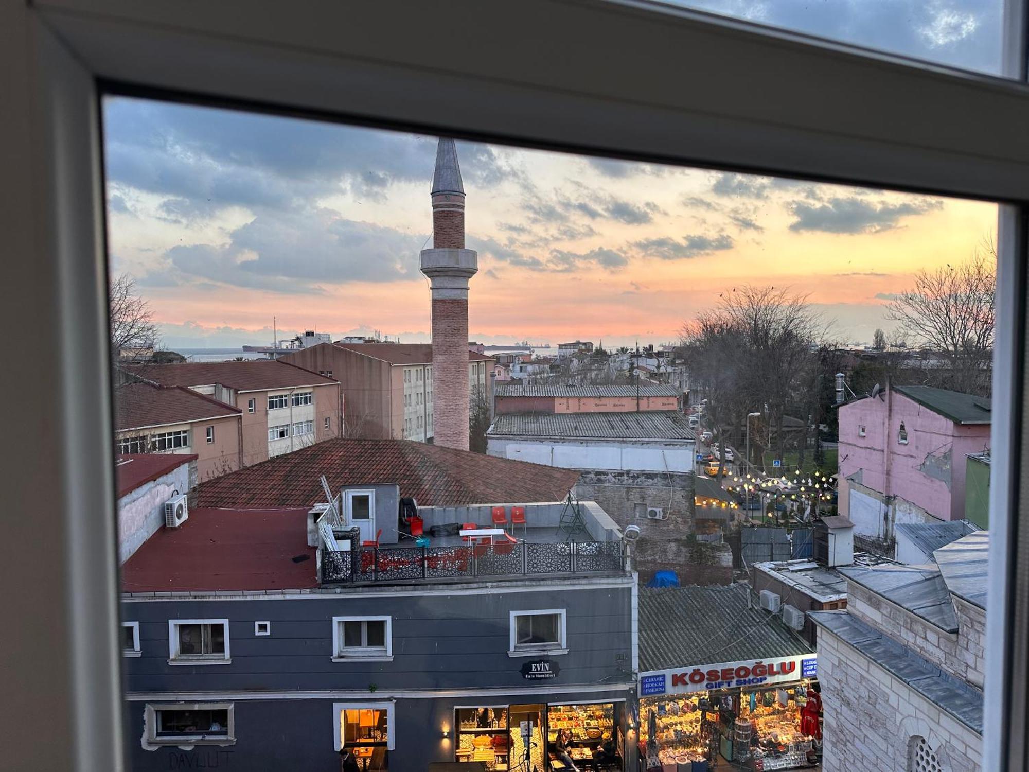 Asparagus Hotel & Suites Old City Istanbul Exteriör bild