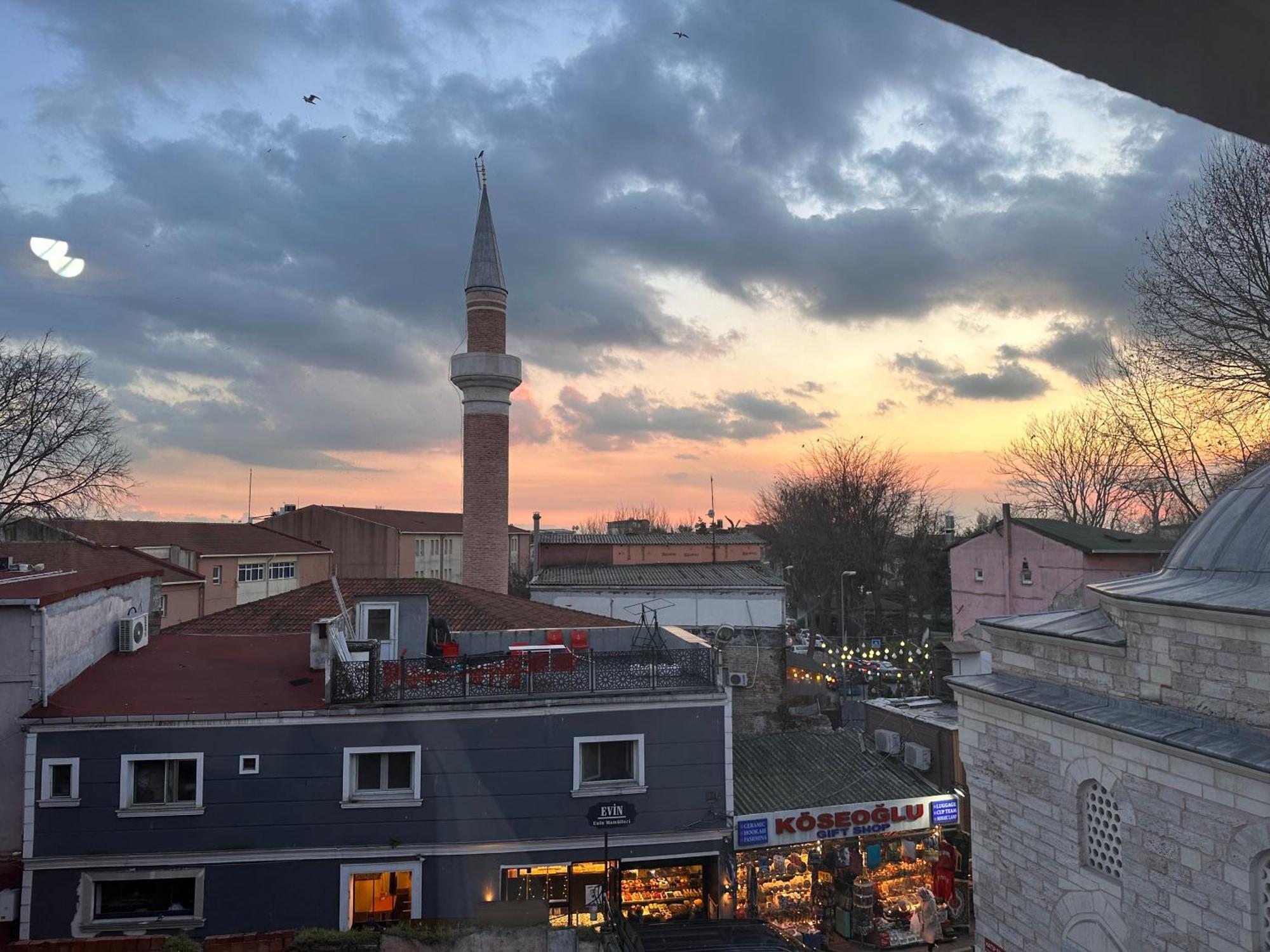 Asparagus Hotel & Suites Old City Istanbul Exteriör bild