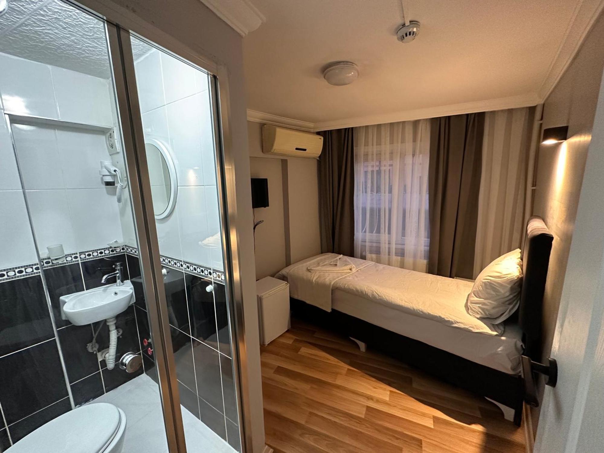 Asparagus Hotel & Suites Old City Istanbul Exteriör bild